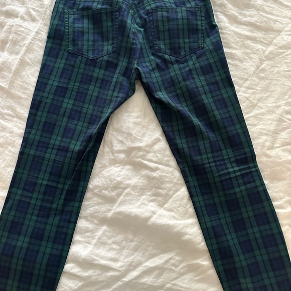 Super cute plaid pants from Vineyard Vines. Would be great for holiday parties!! - Picture 1 of 3